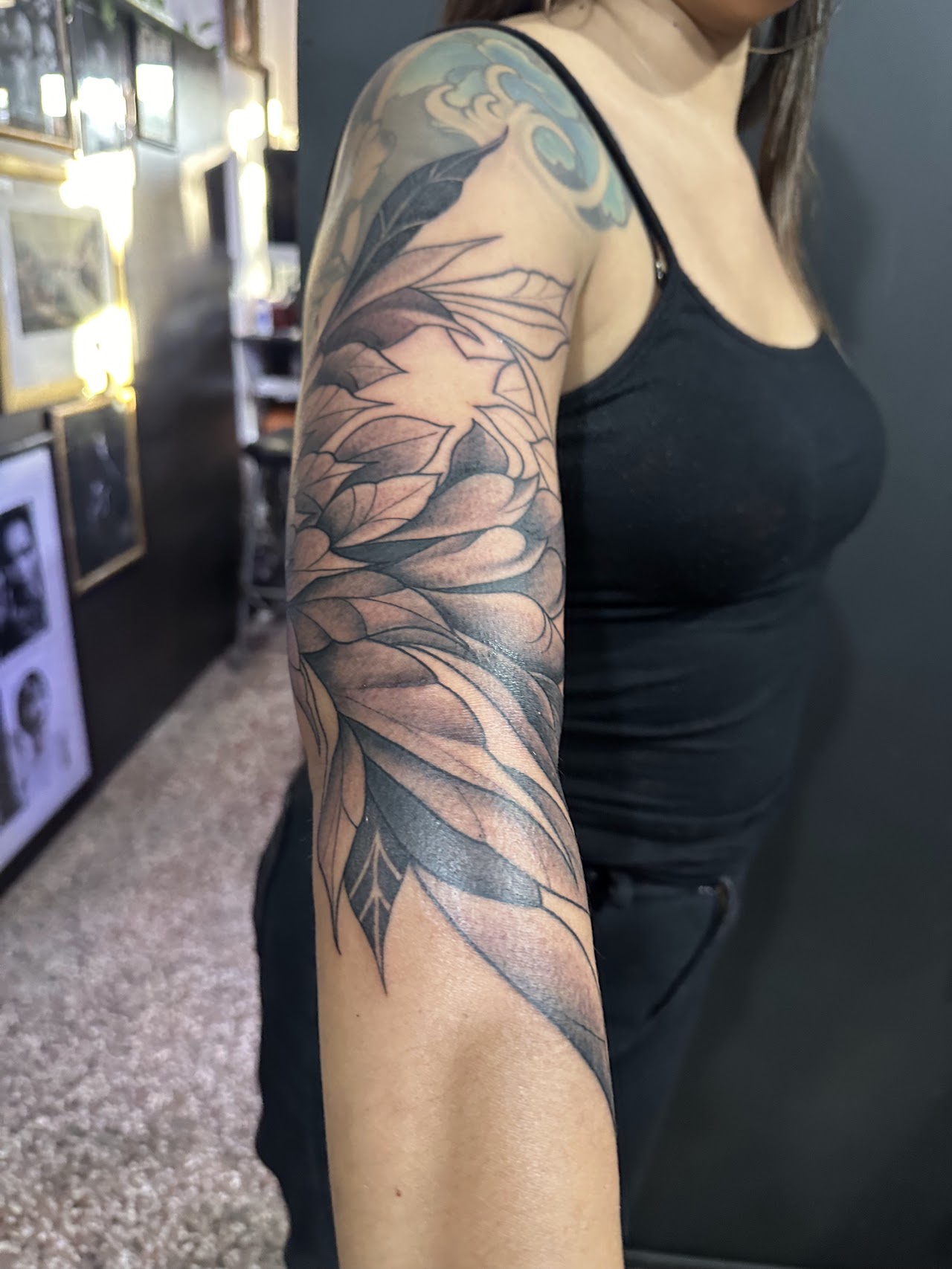 Tattoo artist session at The Calacas Crew
